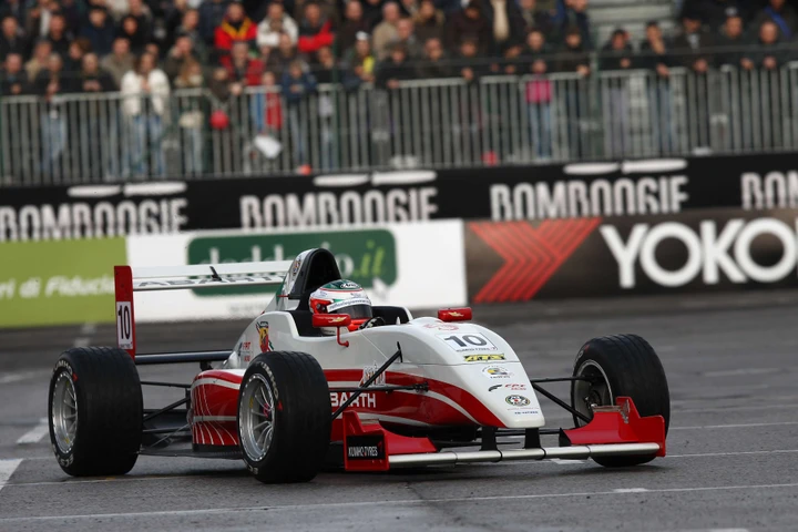 Svelata al Motor Show la nuova Formula Abarth