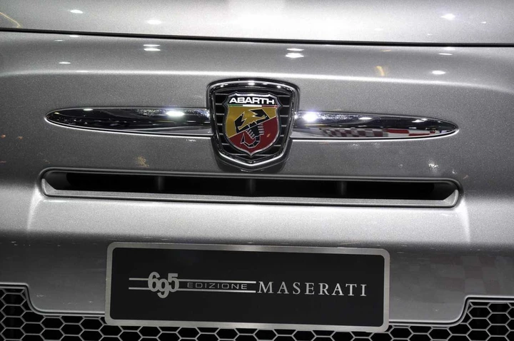 Abarth 695 Maserati Grigio Record al Salone di Francoforte 2013