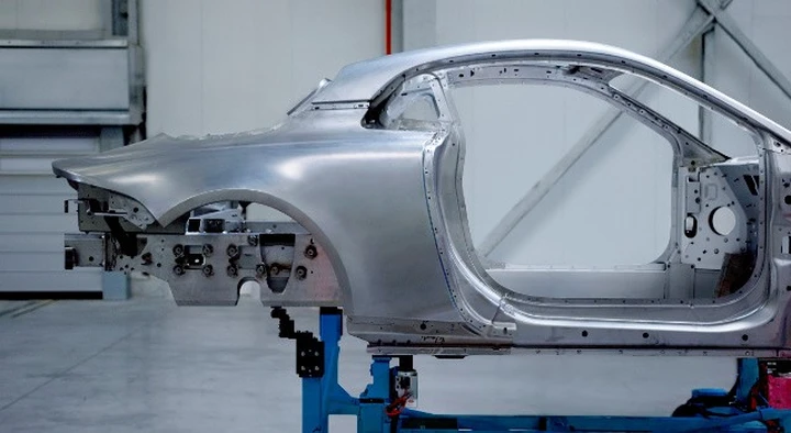 Nuova Alpine: avrà la carrozzeria in alluminio