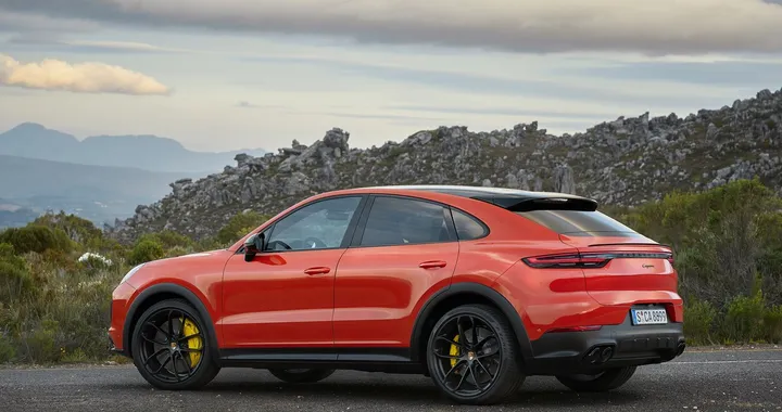 Porsche Cayenne Coupé: ancora più dinamico