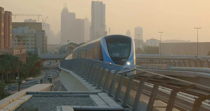 Il blocco del traffico non risparmia Dubai