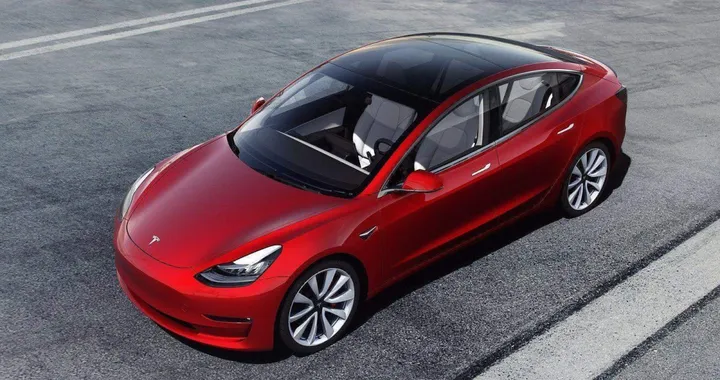 Quanto costa mantenere una Tesla? I dettagli sui costi di manutenzione