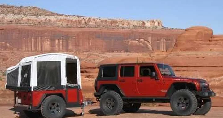 Jeep Wrangler: così dormi dappertutto