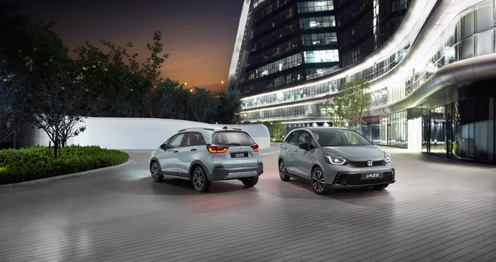 Honda Jazz e:Hev 2023: tutte le novità