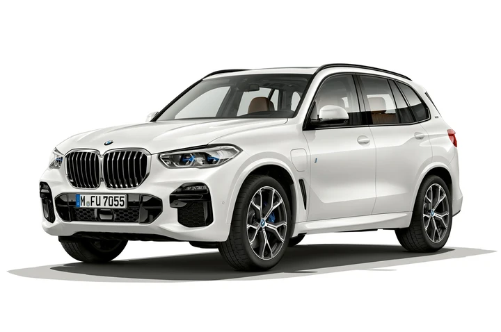 BMW X5 xDrive45e iPerformance 2018: immagini ufficiali