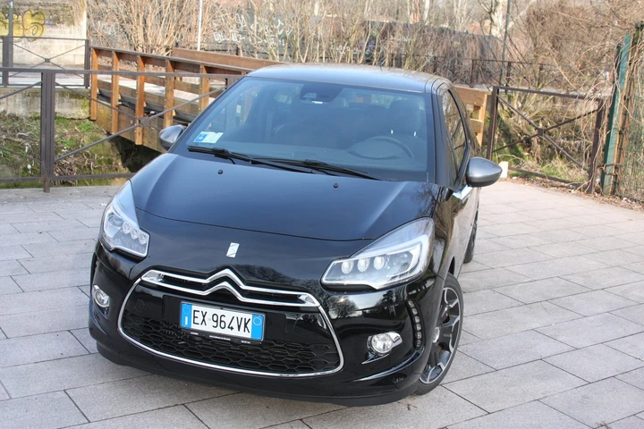 DS3 THP 165 S&S Sport Chic, prova su strada