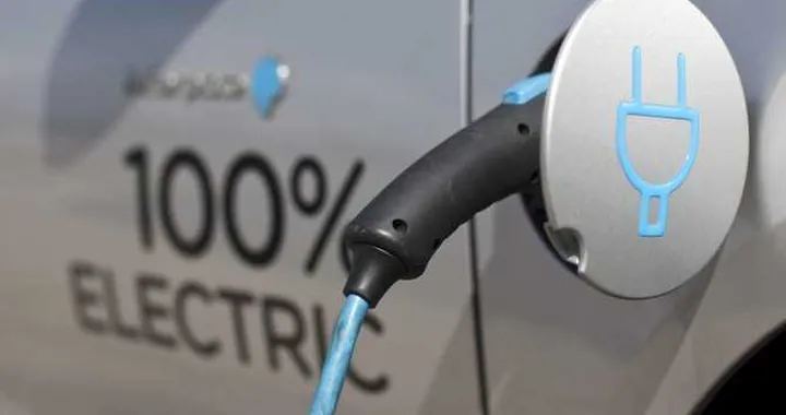 Il car sharing elettrico debutta a Torino