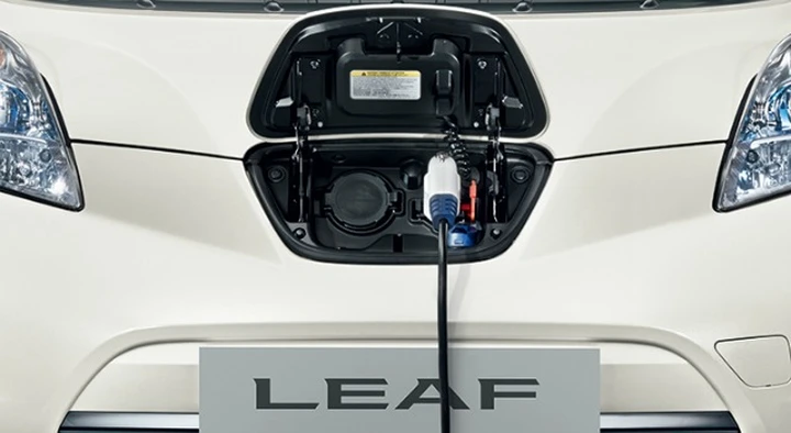 Nissan Leaf: restyling e autonomia oltre i 500 km