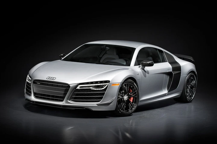 Audi R8 Competition: immagini ufficiali