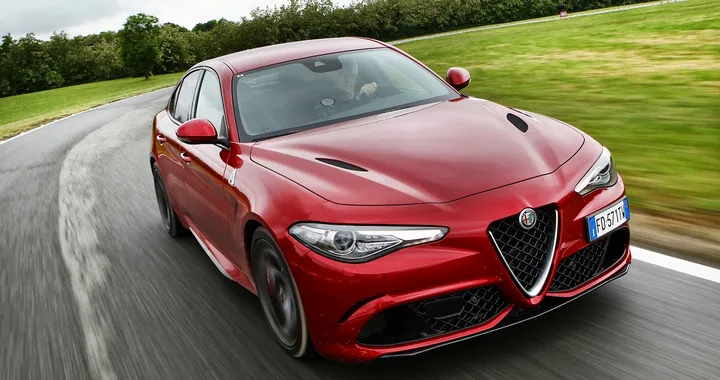 Hertz, il noleggio auto anche con l‘Alfa Romeo Giulia Quadrifoglio