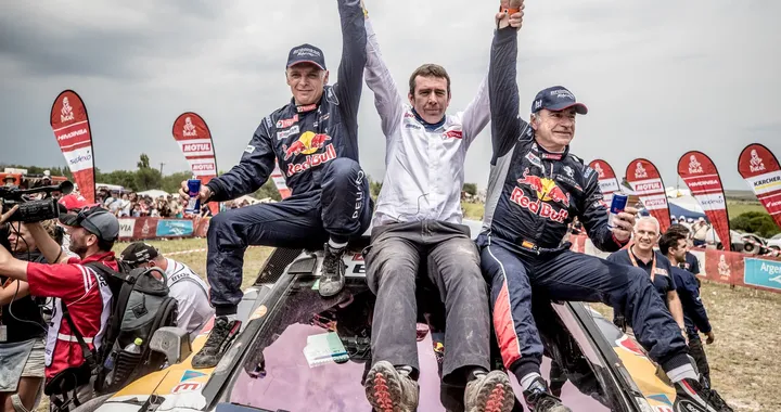 Dakar 2018: trionfa Sainz su Peugeot 3008 DKR Maxi