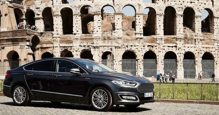 Ford Mondeo Vignale: debutta l'allestimento premium