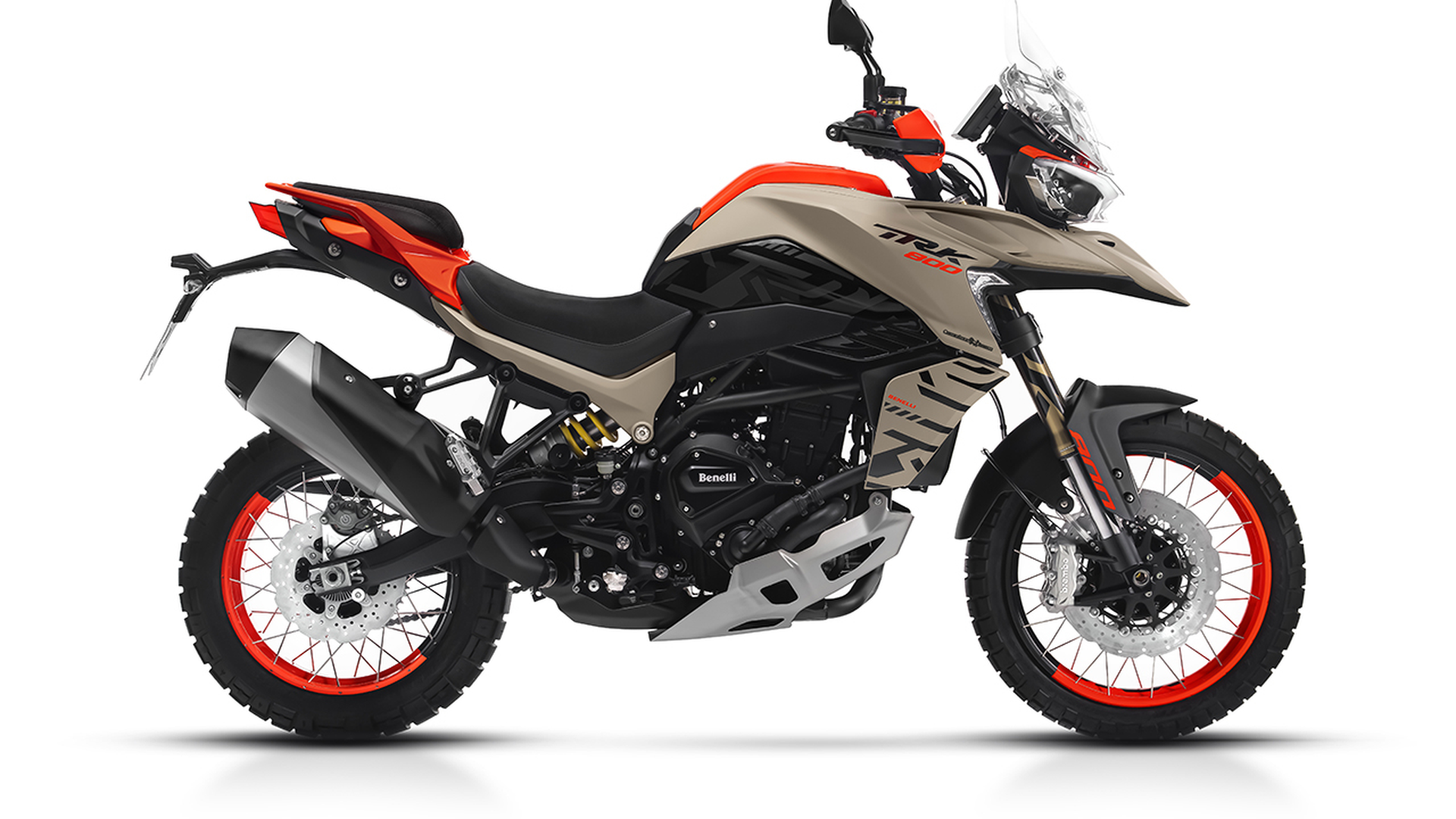 Benelli TRK 800: com'è fatta e quando arriva? - Motori.it