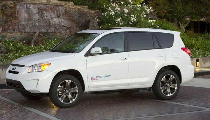 Toyota Rav4 EV a Los Angeles 2010