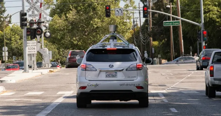 Google: l'autonomous car sbarca nel traffico urbano
