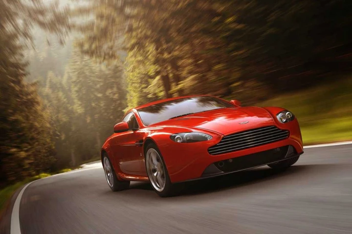 Aston Martin V8 Vantage Model Year 2012