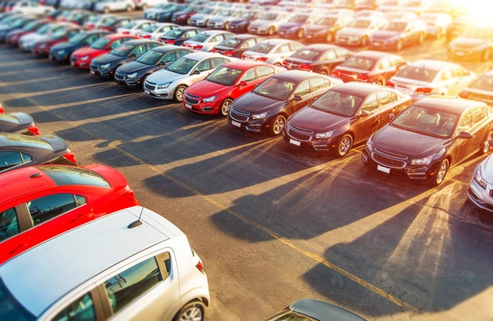 Mercato auto Europa: boom dell’elettrico, crollano benzina e diesel