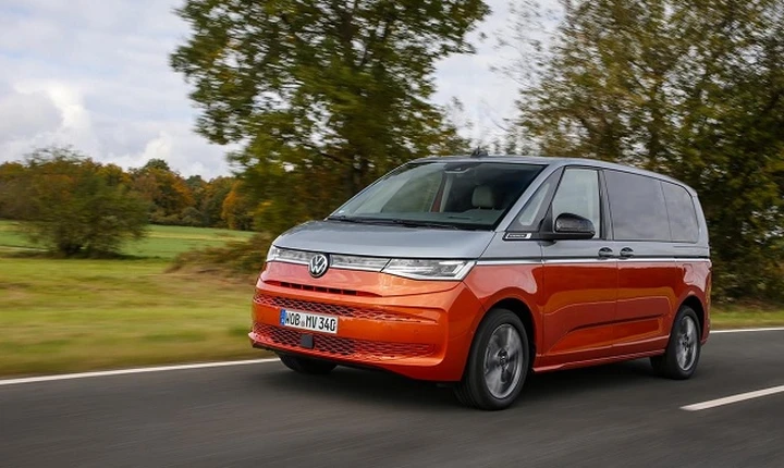 Volkswagen Multivan 2022: novità, versioni, ibrido plug-in