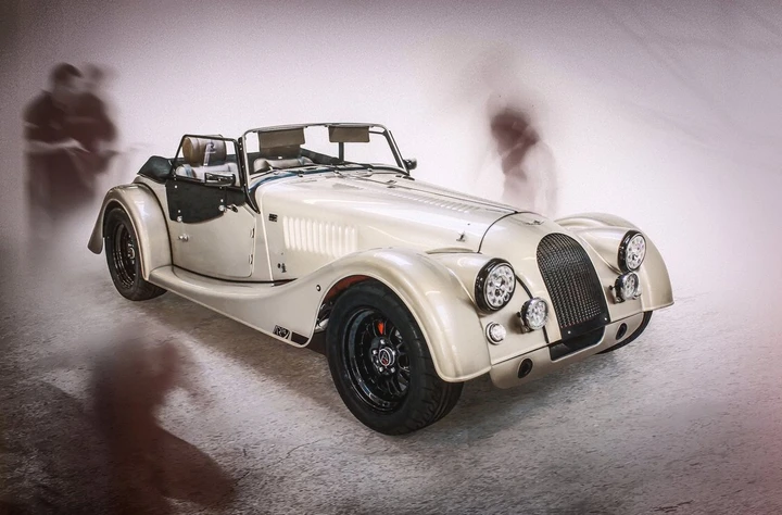 Morgan AR Plus 4: immagini ufficiali