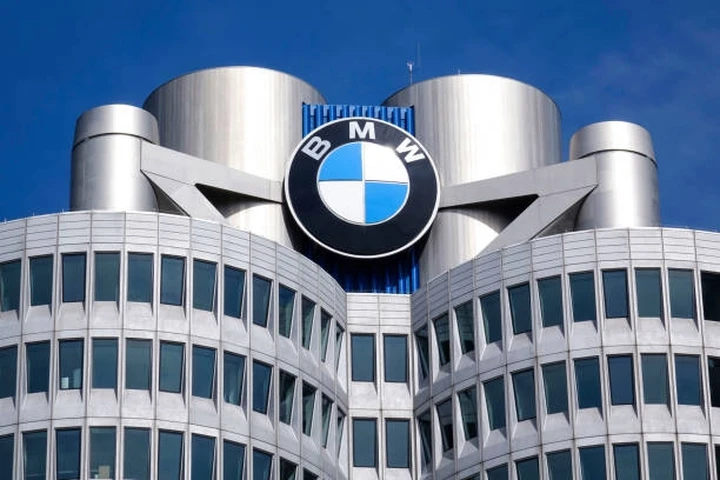 BMW pensa di sostituire le concessionarie con la vendita diretta