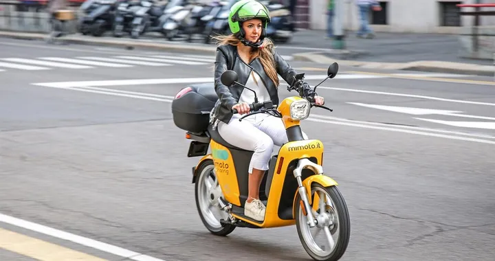 MiMoto: lo scooter sharing elettrico sbarca a Torino