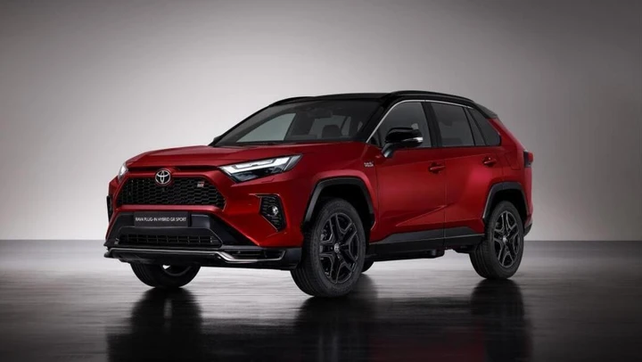 Esplosione a Toyota City, si ferma la produzione della RAV4