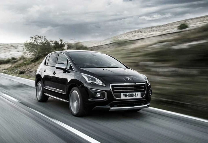 Peugeot 3008 2014: restyling di metà carriera