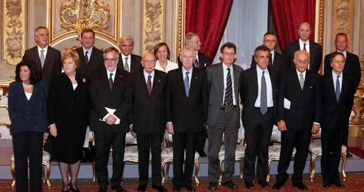 Le auto dei ministri... vecchie e straniere