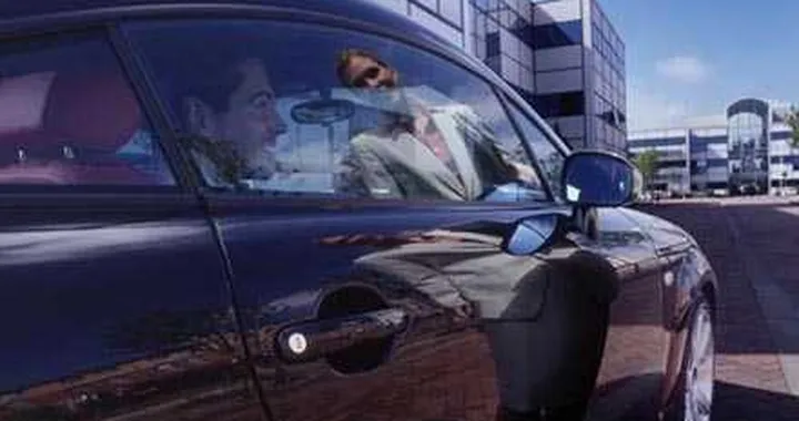 Auto nuove: emissioni di CO2 in discesa