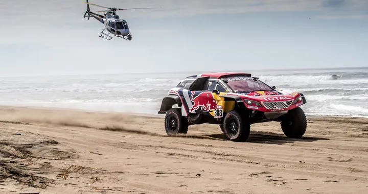 Dakar 2018: Peugeot sempre più al comando dopo la quarta tappa