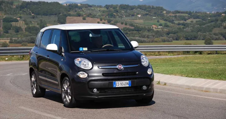 Fiat 500L Living bifuel: ora anche a metano
