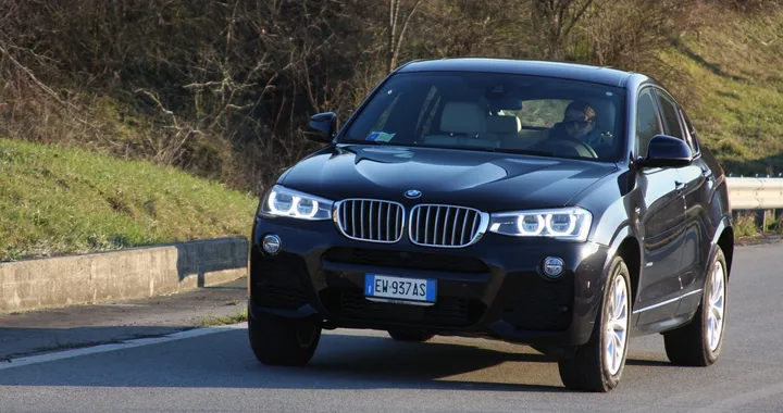 BMW X4 xDrive 35d Msport, prova su strada