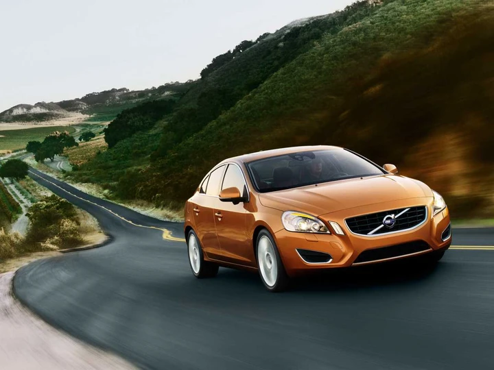 Volvo S60: da giugno a 31.000 euro
