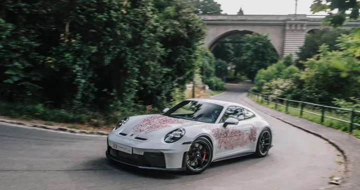 Porsche 911 GT3 Lëtzebuerg Legacy: omaggio artistico per i 75 anni in Lussemburgo