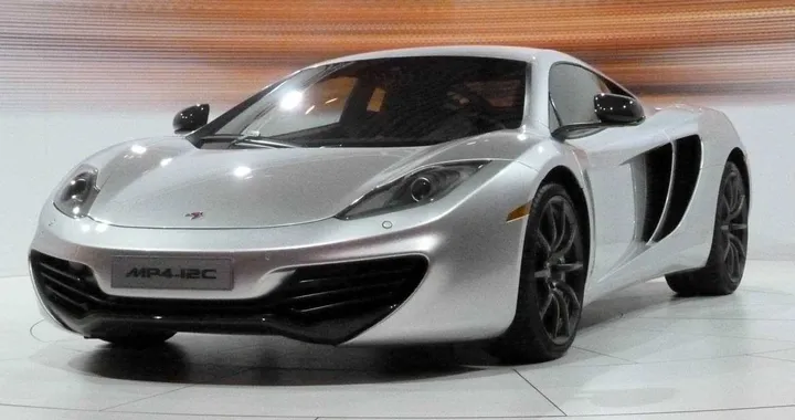 McLaren MP4-12C: sportiva senza compromessi