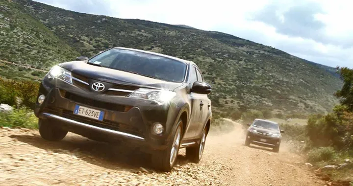 Toyota Rav4 festeggia 20 anni
