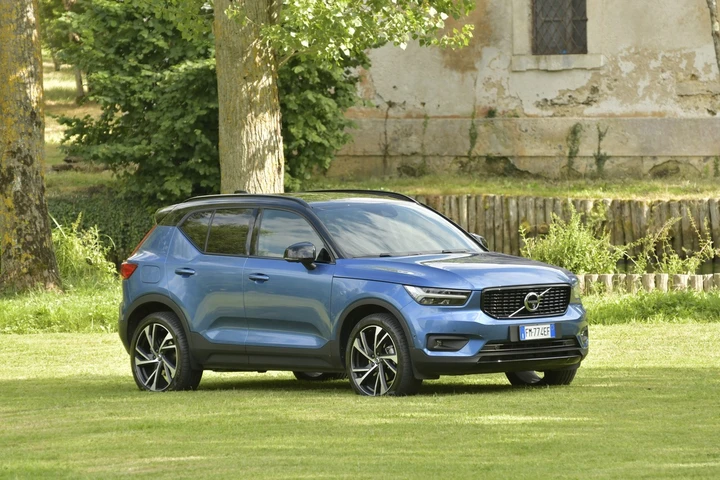 Volvo XC40 Geartronic AWD: la prova su strada