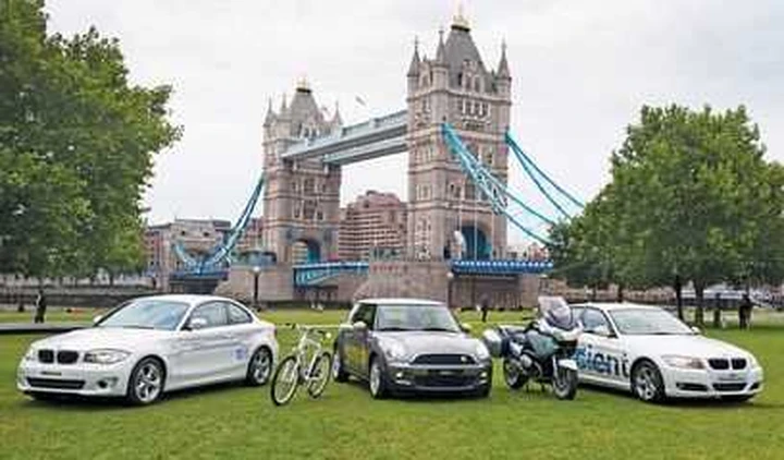 Bmw: presentata la flotta olimpica