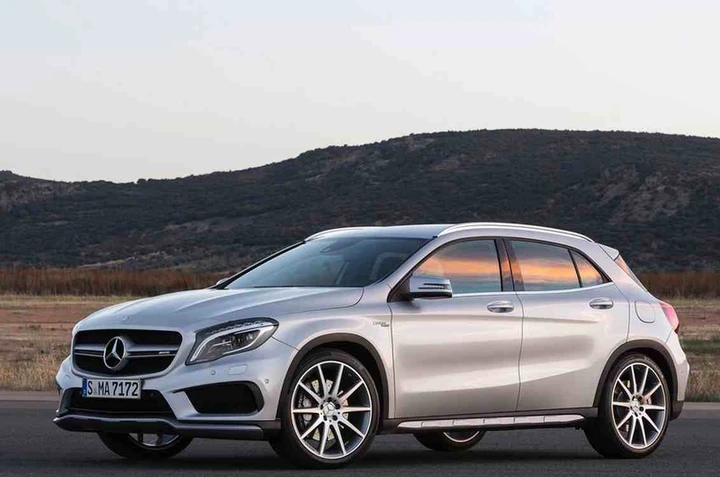 Mercedes GLA 45 AMG, le immagini ufficiali