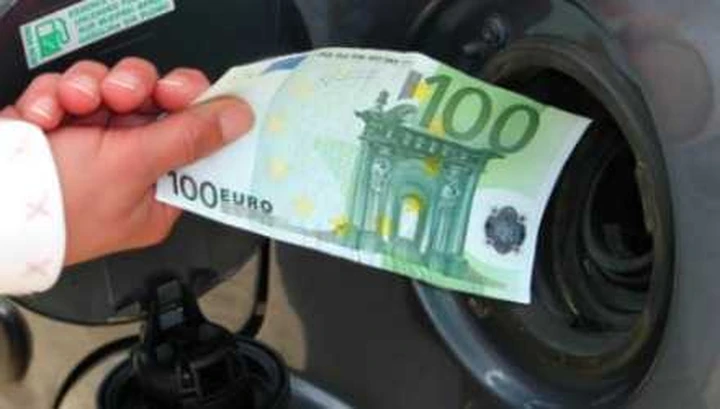 Prezzo benzina in salita a causa del freddo