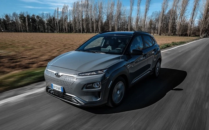 Hyundai Kona EV: ecco l’offerta a 299 euro al mese