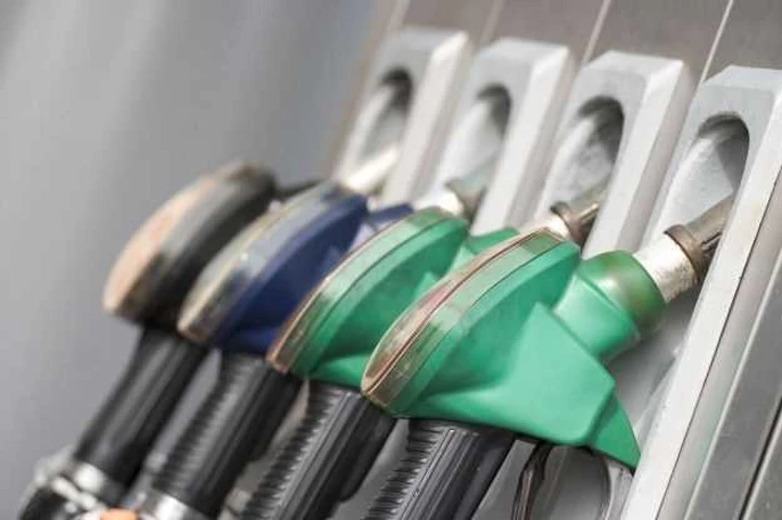 Benzina, parte la guerra degli sconti