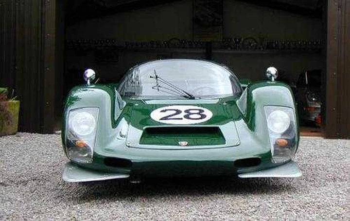 Porsche 906