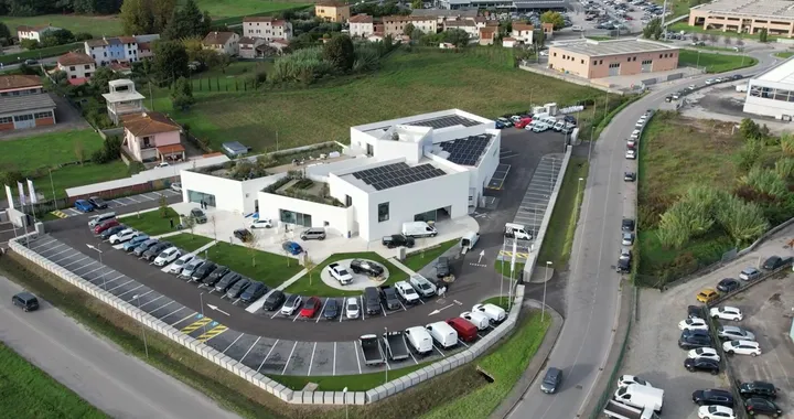 Ford Store Lucca: un nuovo modo di vivere l'automotive