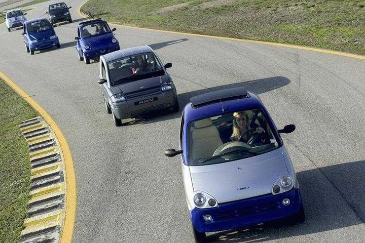 Minicar, Roma in prima fila per la sicurezza