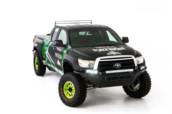 Toyota Tundra by Alexis Dejora al Sema 2012
