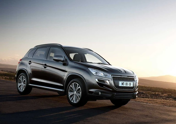 Peugeot 4008