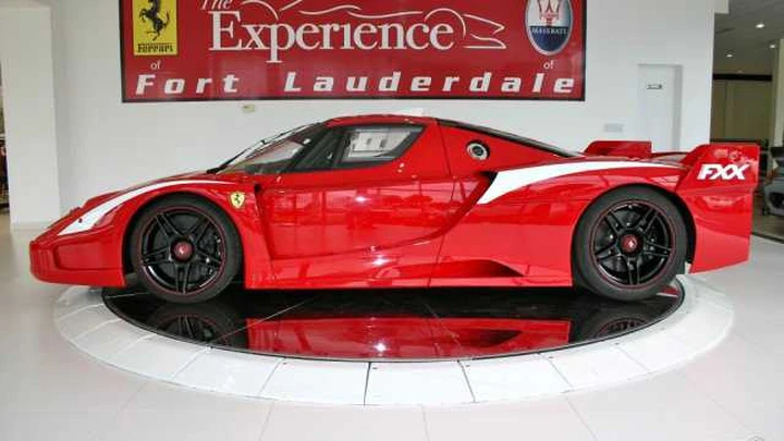Una Ferrari FXX Evoluzione in vendita su eBay