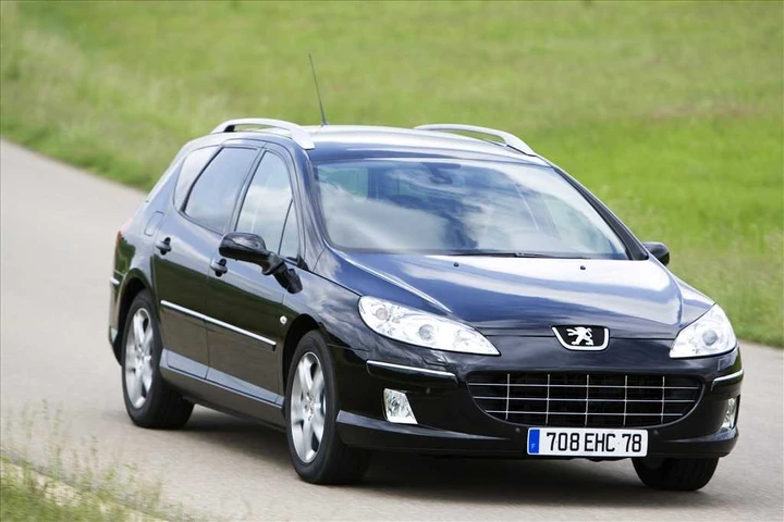 PEUGEOT 407