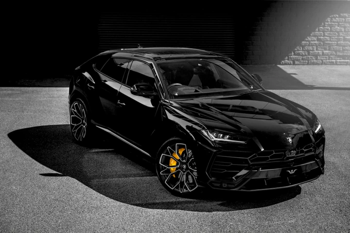 Lamborghini Urus: 808 CV con la cura Wheelsandmore